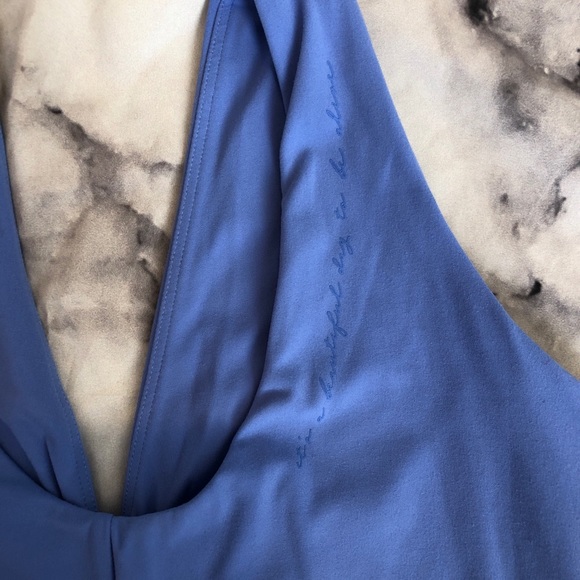 Gymshark Whitney Simmons sports bra V2 - Picture 6 of 6